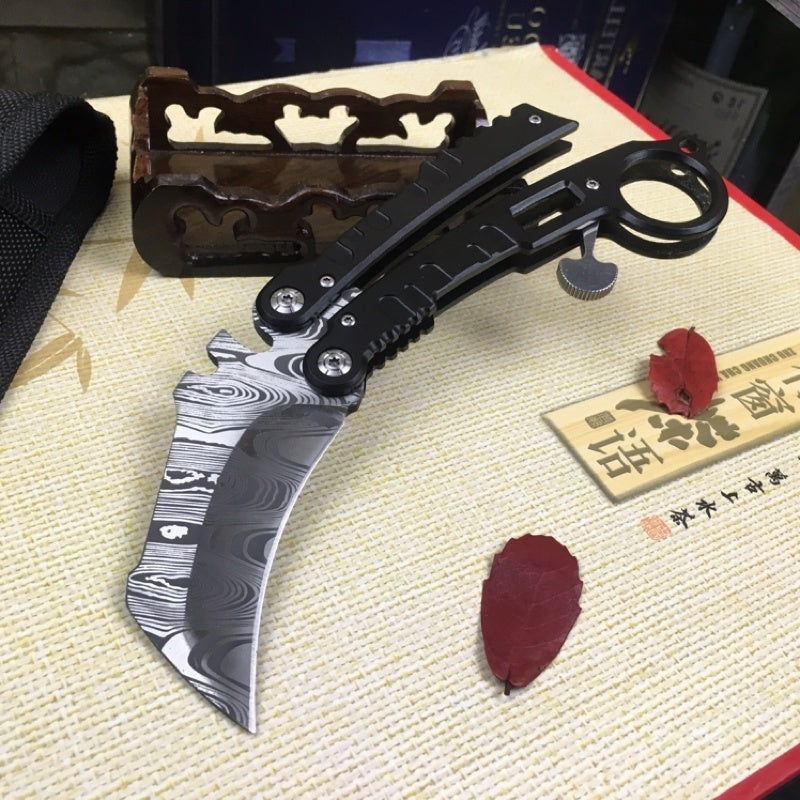 Butterfly balisong knife Practice Knifes OUTDOORS Tactical Claw shape knives Decorative pattern Combat Trainer Very Sharp Survival tools