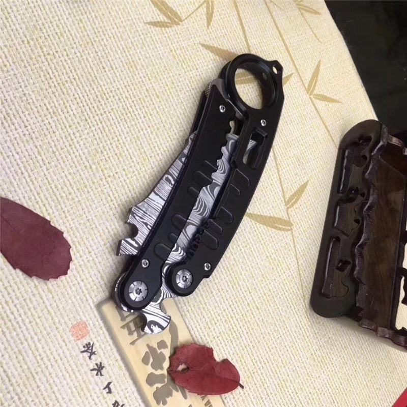 Butterfly balisong knife Practice Knifes OUTDOORS Tactical Claw shape knives Decorative pattern Combat Trainer Very Sharp Survival tools