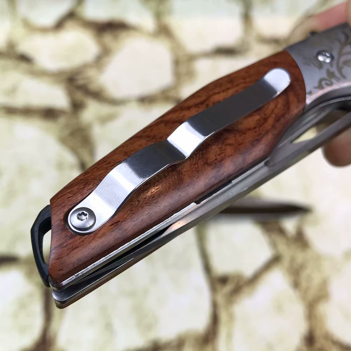 D2 high speed steel,57HRC◇ outdoor folding knife high hardness knife portable outdoor survival camping self-defense knife