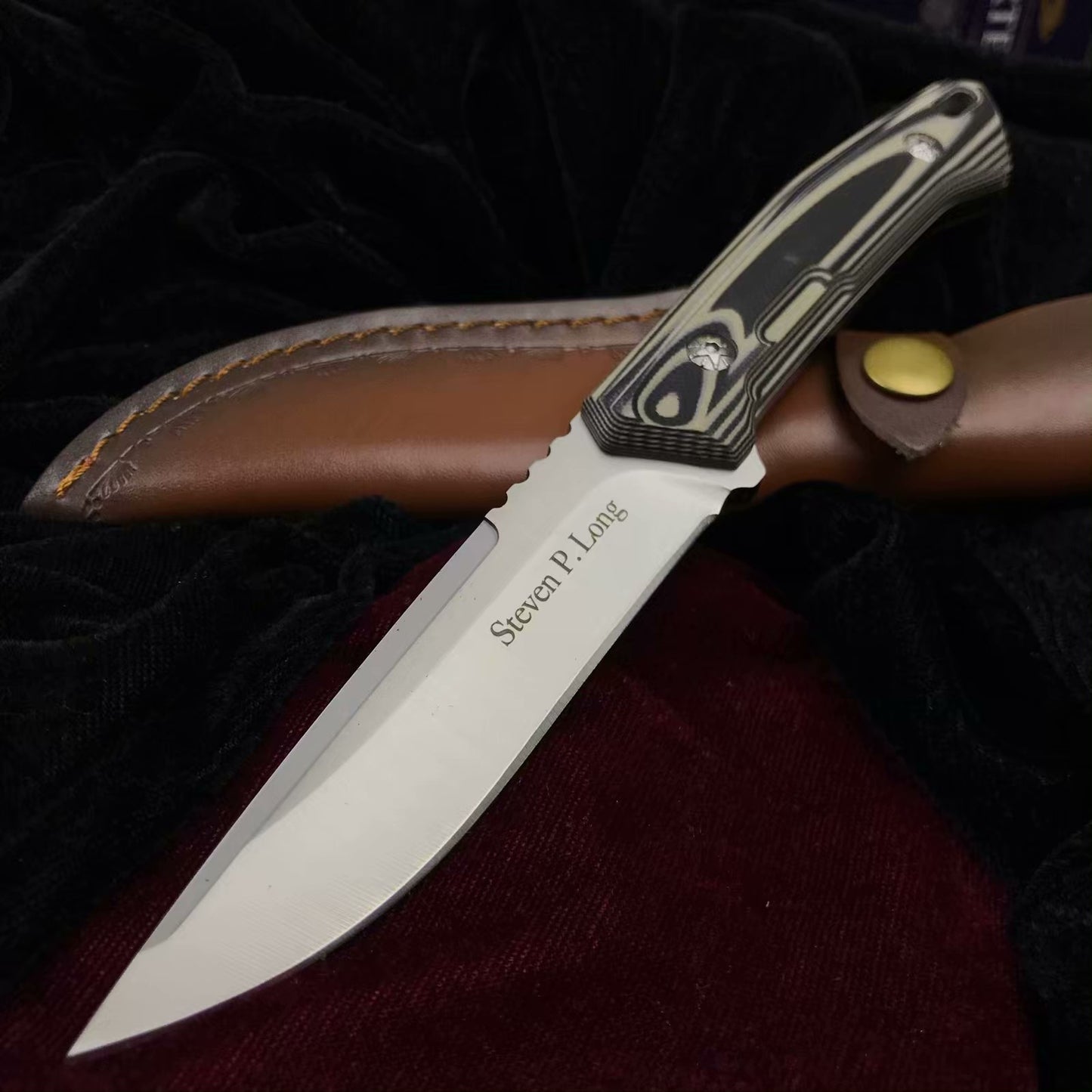Fixed blade hunting knife hardness 58HRC, vacuum heat treatment camping hunting knife outdoor survival tool dagger