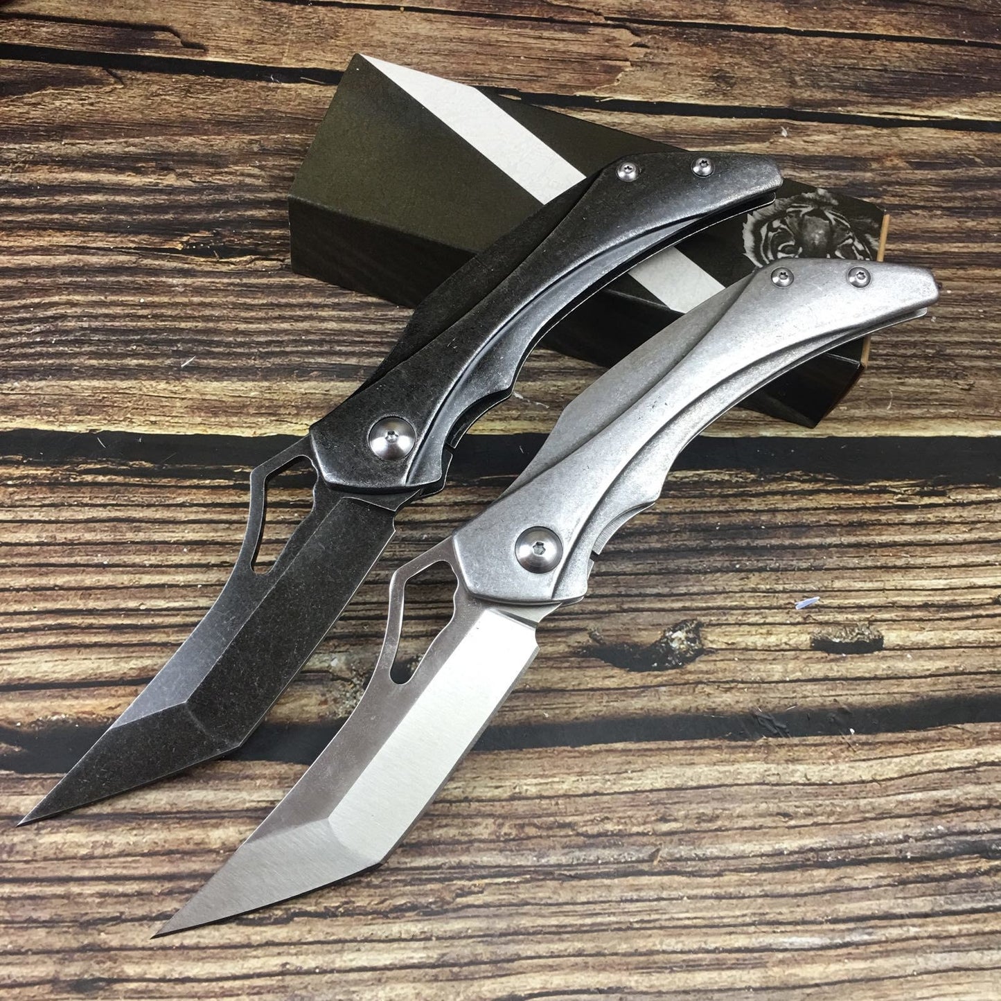 Automatic tactical auxiliary knife outdoor force hunting camping survival knife EDC folding blade handle all steel