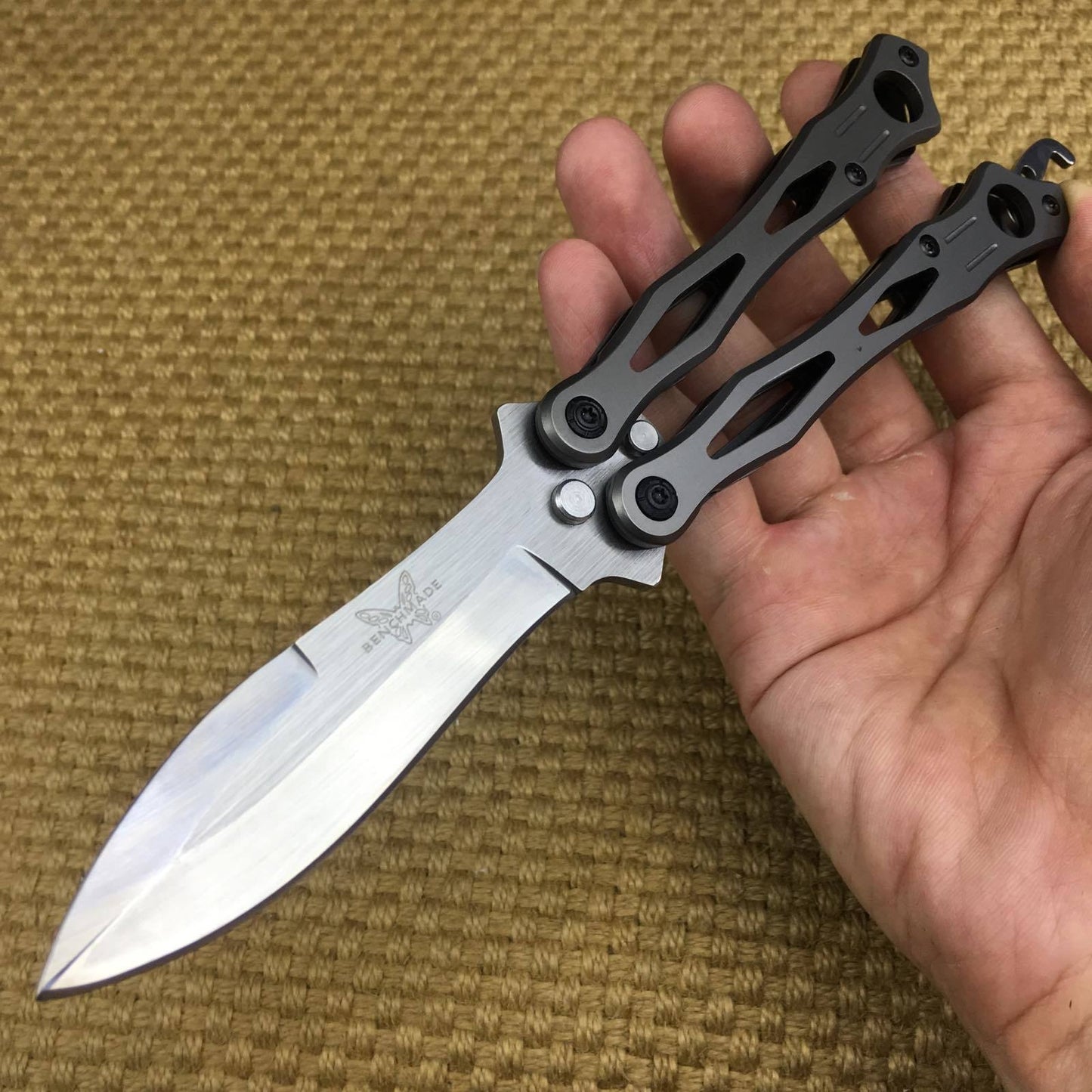 Steel blade + aluminum blade butterfly knife real blade 440C practice knife outdoor tactical hunting knife fighting instructor throwing knife very sharp survival tool