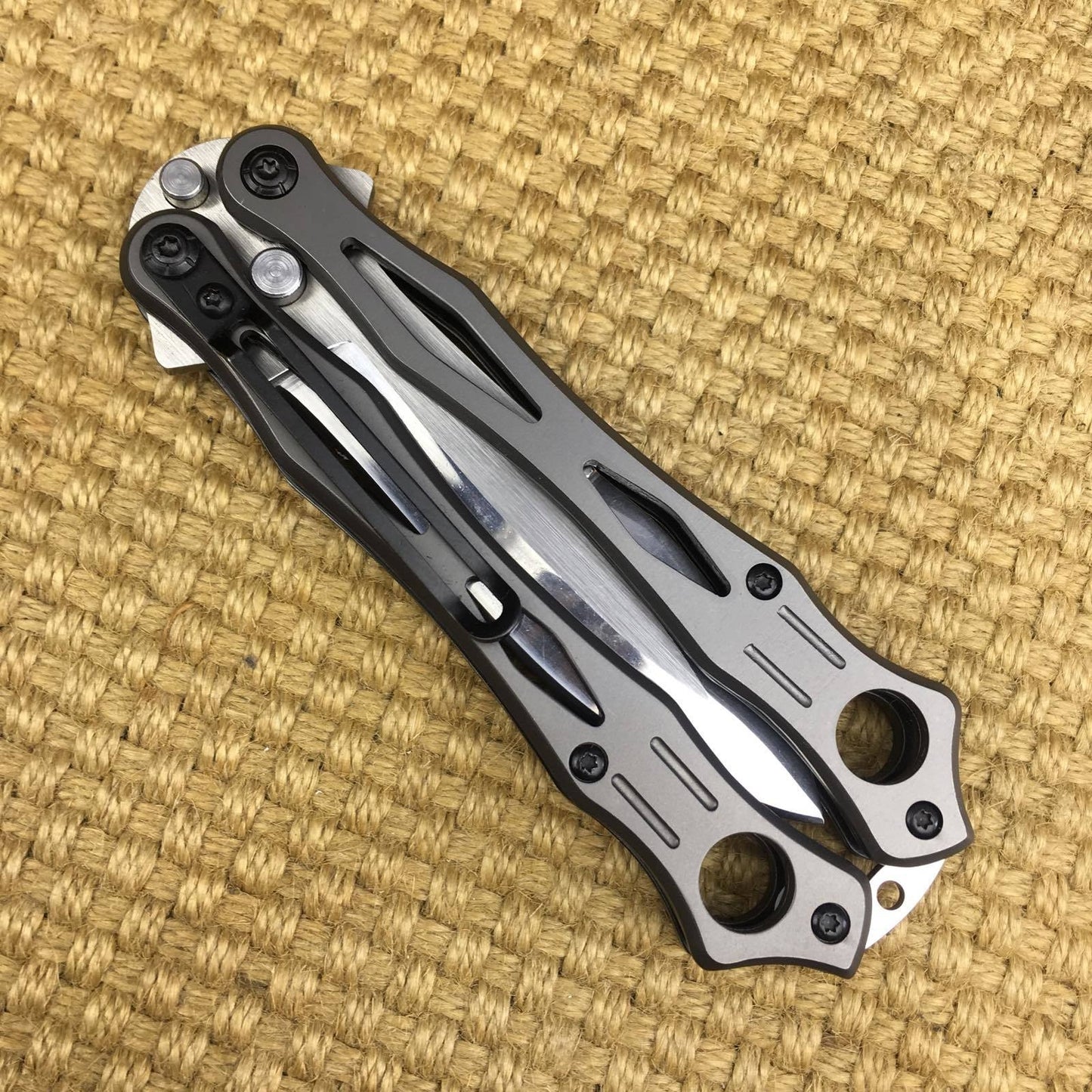 Steel blade + aluminum blade butterfly knife real blade 440C practice knife outdoor tactical hunting knife fighting instructor throwing knife very sharp survival tool