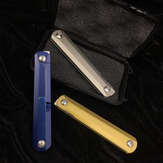 High quality GB01 ball bearing folding knife, 9CR8MOv blade, folding hunting knife outdoor knife survival tool carry three colors