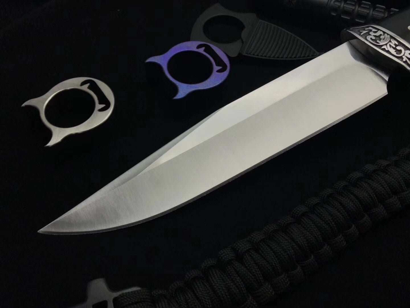 Columbia Tactical straight knife fixed blade 3CR13 hunting camping survival knife, double steel head carved + imported color wood handle, tactical pocket knife outdoor practical knife EDC tool nylon sheath