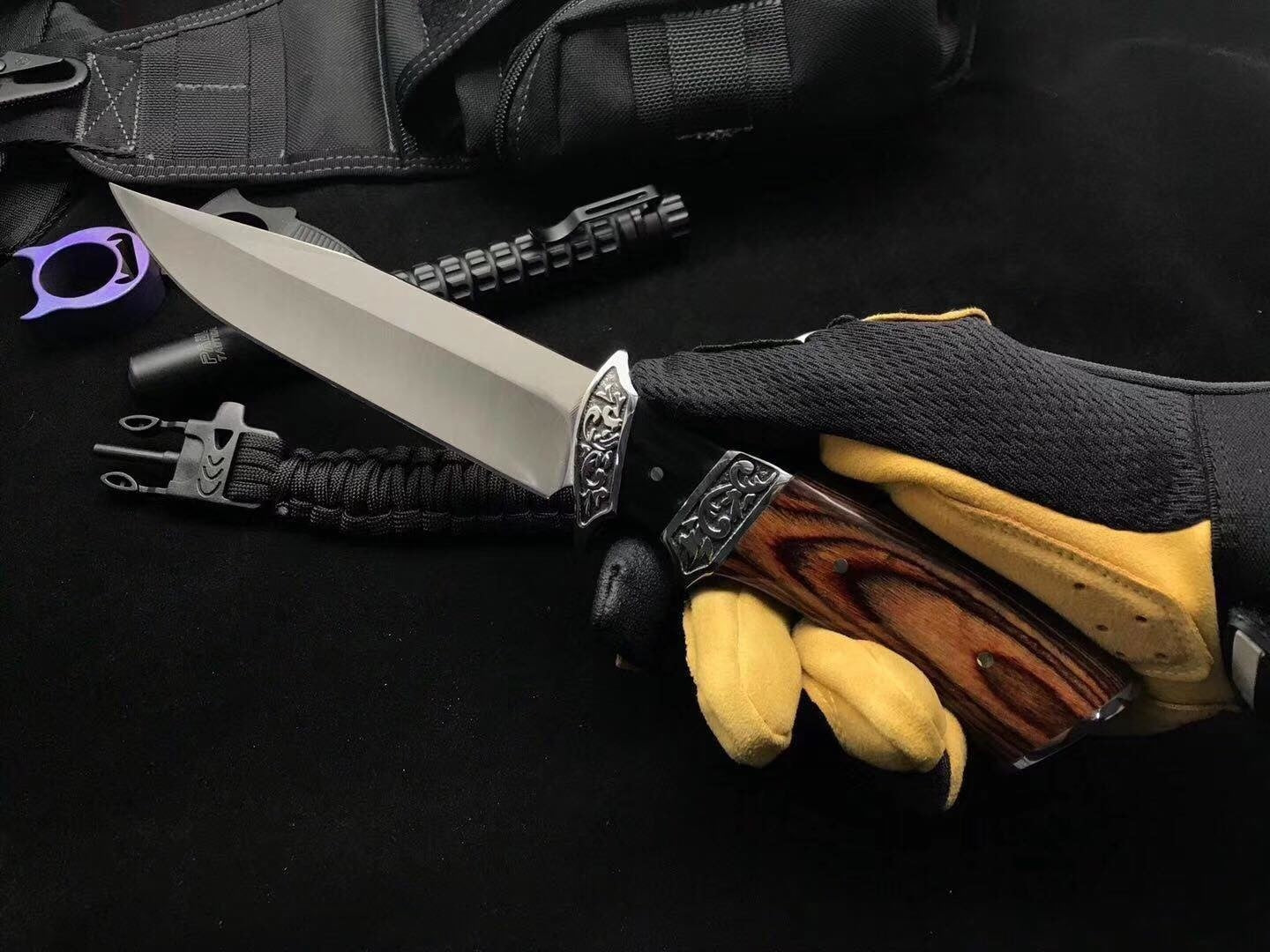 Columbia Tactical straight knife fixed blade 3CR13 hunting camping survival knife, double steel head carved + imported color wood handle, tactical pocket knife outdoor practical knife EDC tool nylon sheath