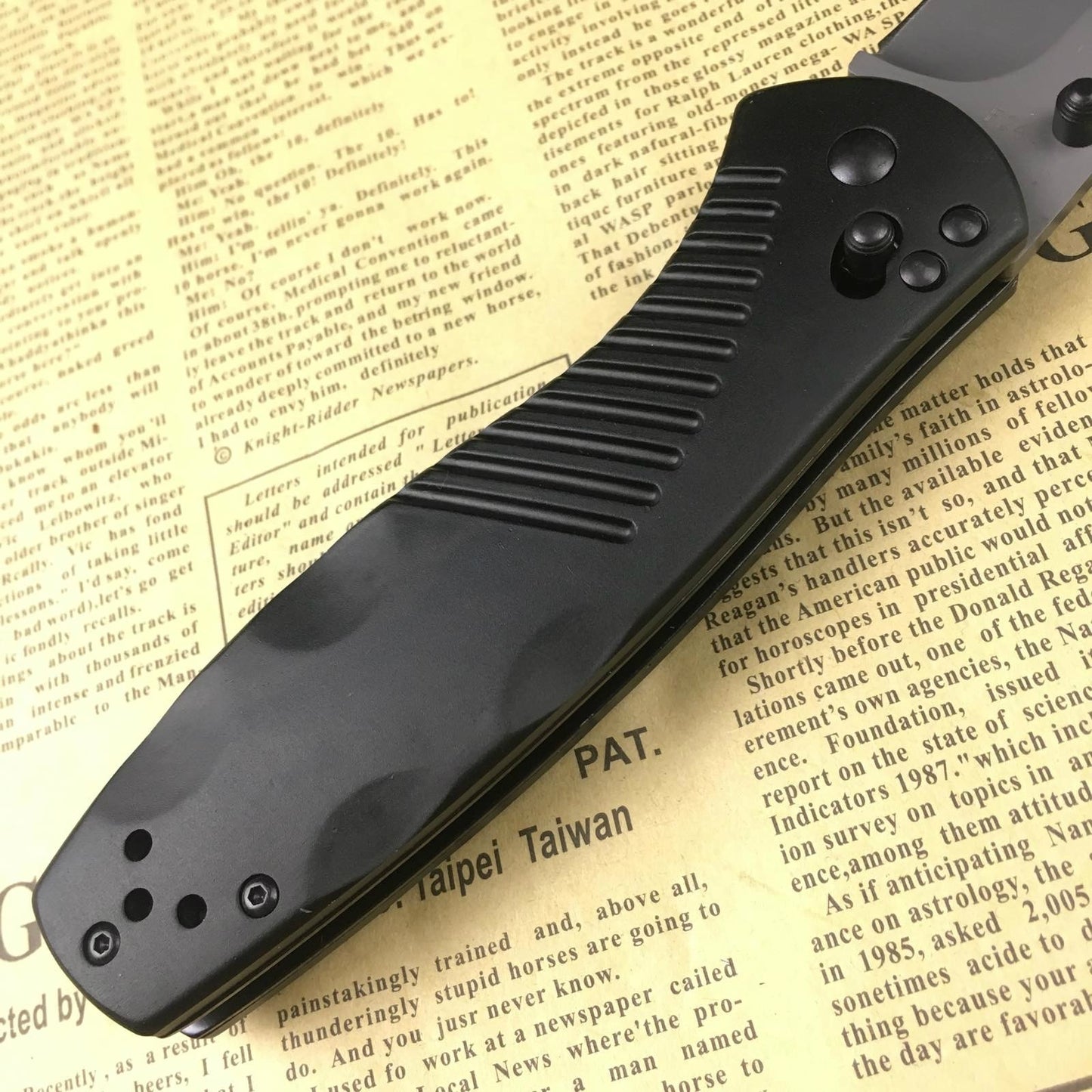 Schrade High quality stainless steel tactical survival folding knife 440C blade corrosion resistant outdoor camping hunting