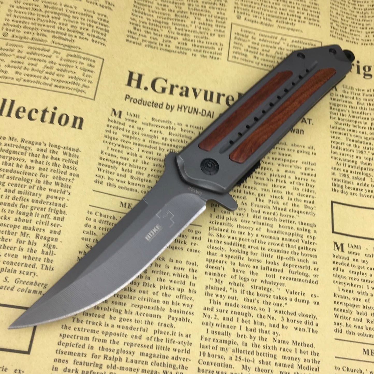BOKE Folding hunting knife combat spring assisted 5Cr13 blade folding rescue knife EDC tool to carry with you