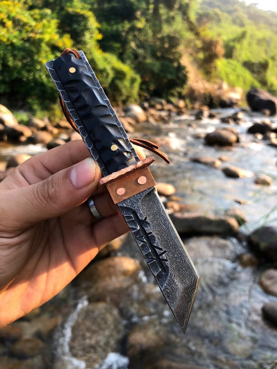 5.9 "ewood hand carved irregular grain Damascus knife tactical fixed blade emergency survival knife collection knife belt sheath