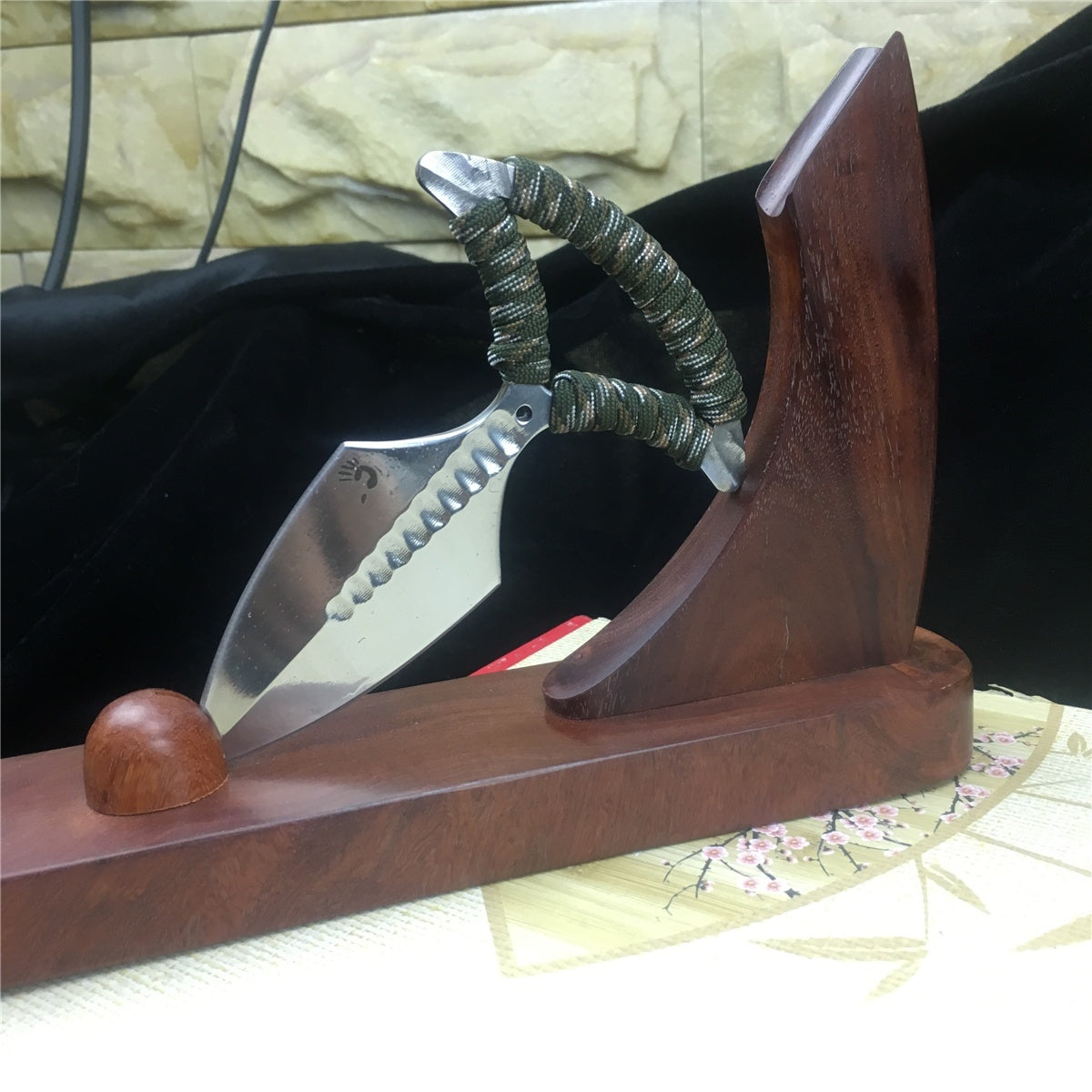 New Product Upgrades | Push knife + Card knife + Gifts Box Set '' 5.31 Inches Fist Knife Self-Defense Weapon Edc Tools(Style1 Style2)