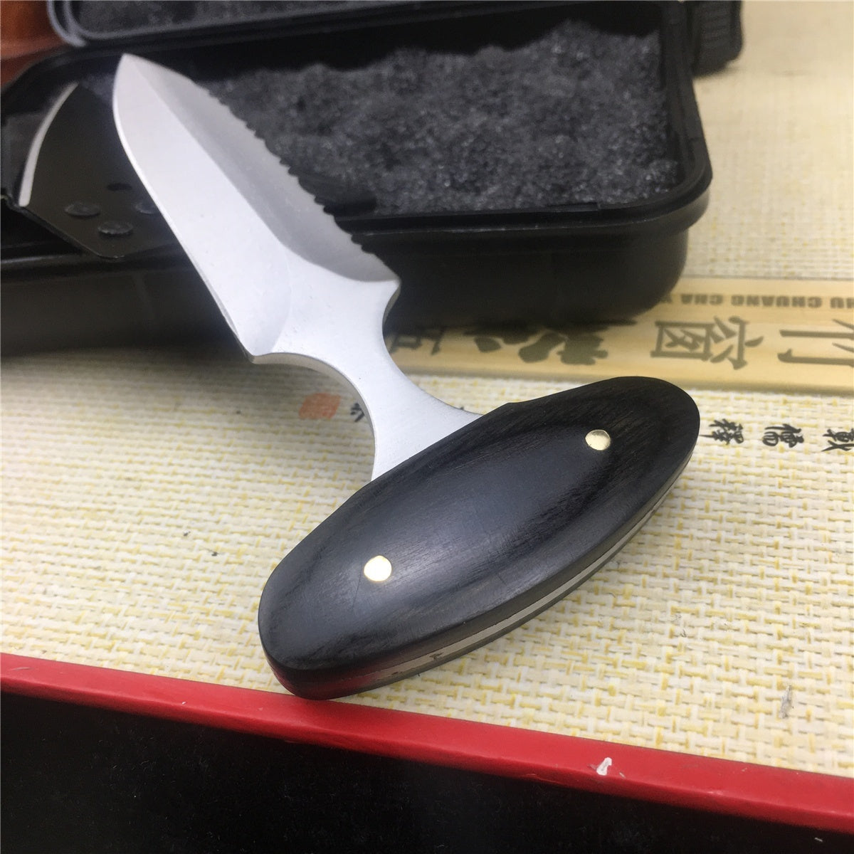 New Product Upgrades | Push knife + Card knife + Gifts Box Set '' 5.31 Inches Fist Knife Self-Defense Weapon Edc Tools(Style1 Style2)