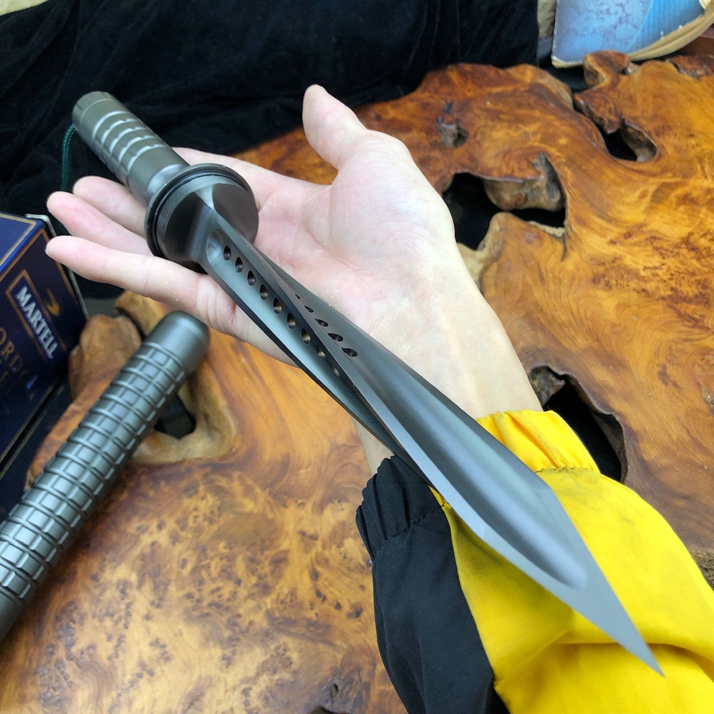 Microtech 13" JAGDKOMMANDO Twisted Tri Edge Dagger Bead Blast SPECIAL FORCE Fixed Blade Knife with Aluminum Sheath