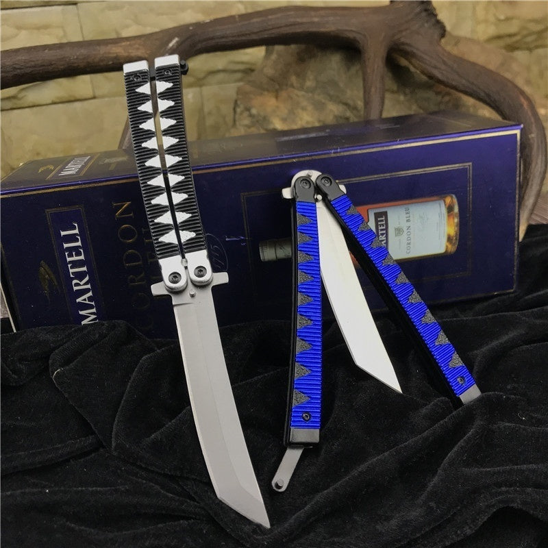 2020 Hot ! Butterfly Balisong Knife Practice Knifes OUTDOORS Tactical Knives Combat Trainer Very Sharp Survival Tools