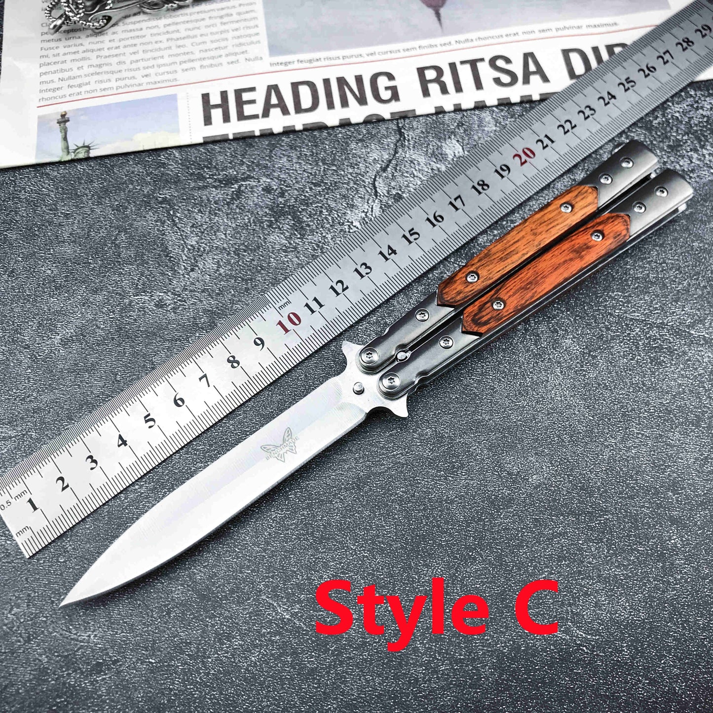 2021 NEW Handmade Sharp Razor Blade Tactical Butterfly Knives Trainer Flipping Balisong Practice Knife Tanto Wood Handle Outdoor Survival Combat Hunting Knife Christmas gift