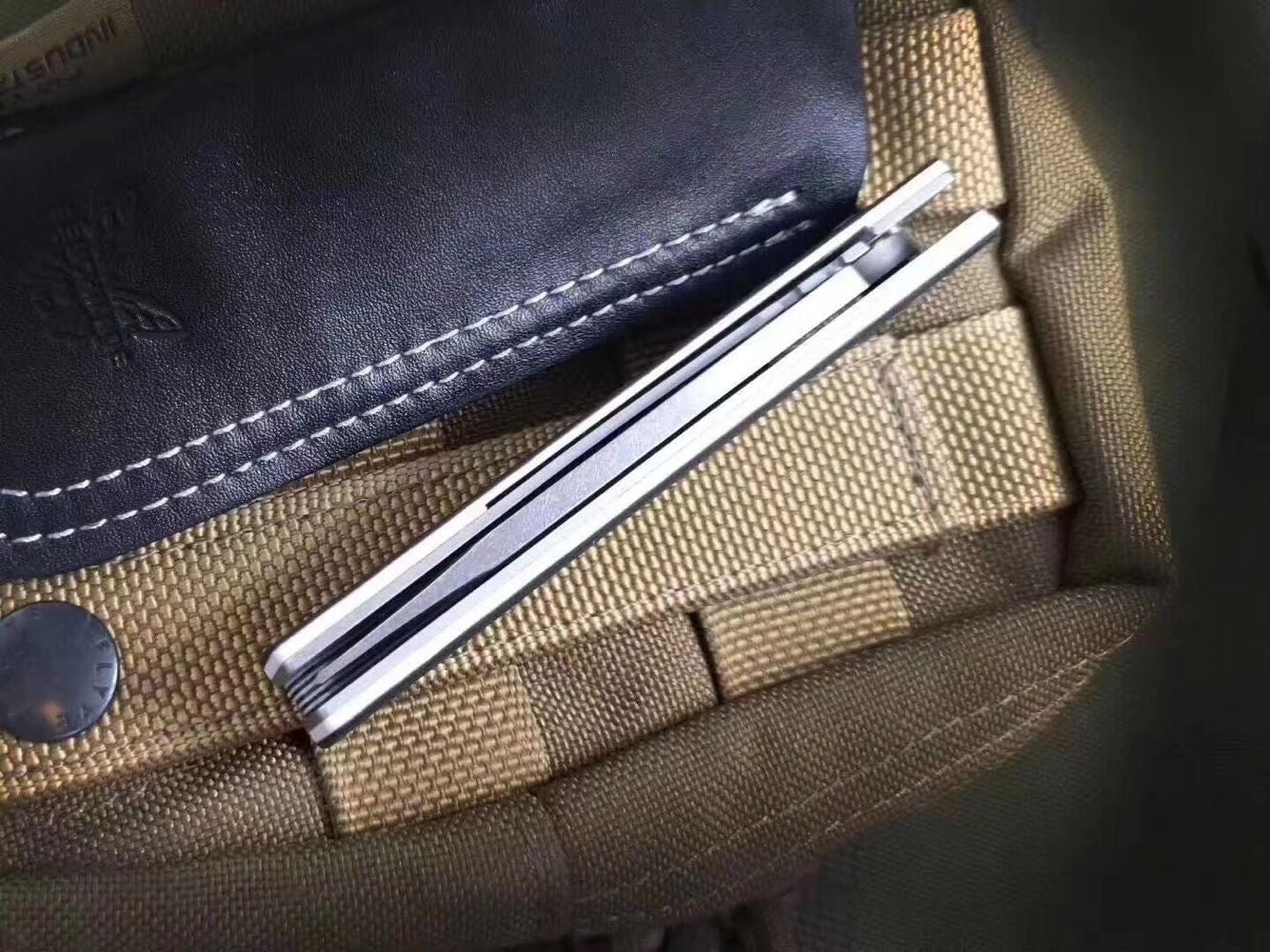 Benchmade 601 Tactical Spring Knives Benchmade 601 Tengu Flippe knife G10 handle Camping Survival Pocket Knife
