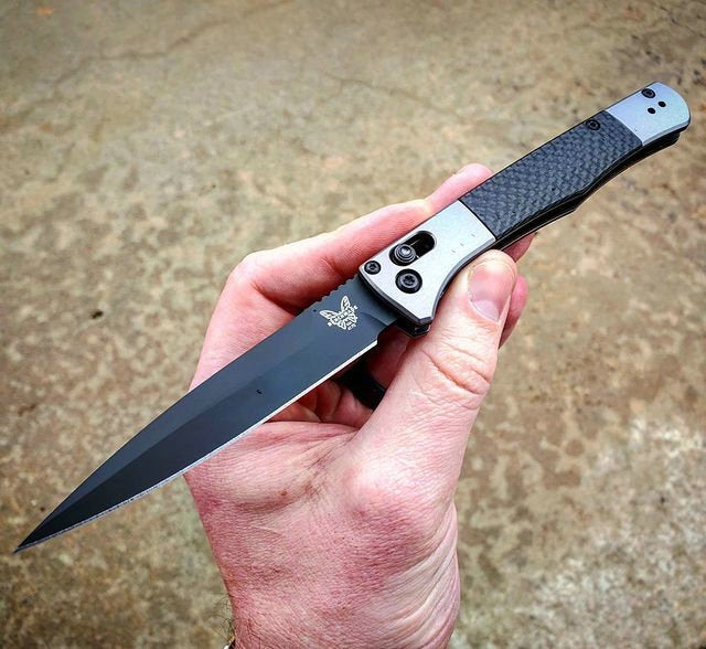 Benchmade 4170BK AUTO Fact Folding Knife 3.95" S90V Black DLC Spear Point Blade, Aluminum Handles with Carbon Fiber Inlays