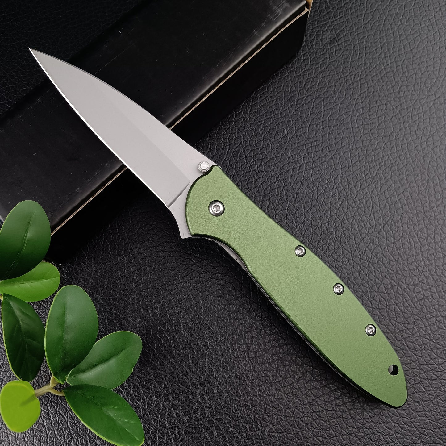Olive Chive Folding Pocket Knife, 2.9 Inch 8Cr13Mov Manual Studs Open Blade and Aluminum Handle,  Multi Tool for Camping，Hiking