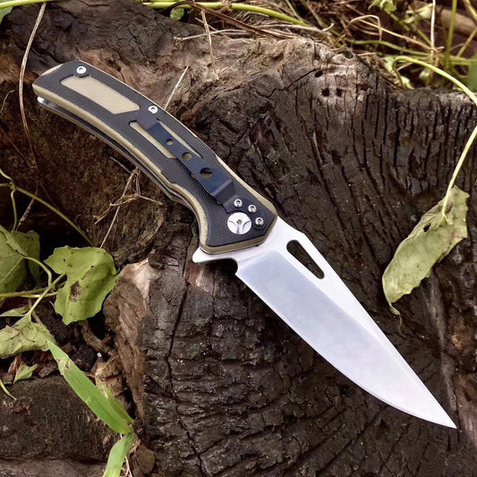 Sharp knife stainless steel folding liner lock sword outdoor camping black + desert G10 hardness :59 HRC heat treatment: vacuum oil quenching