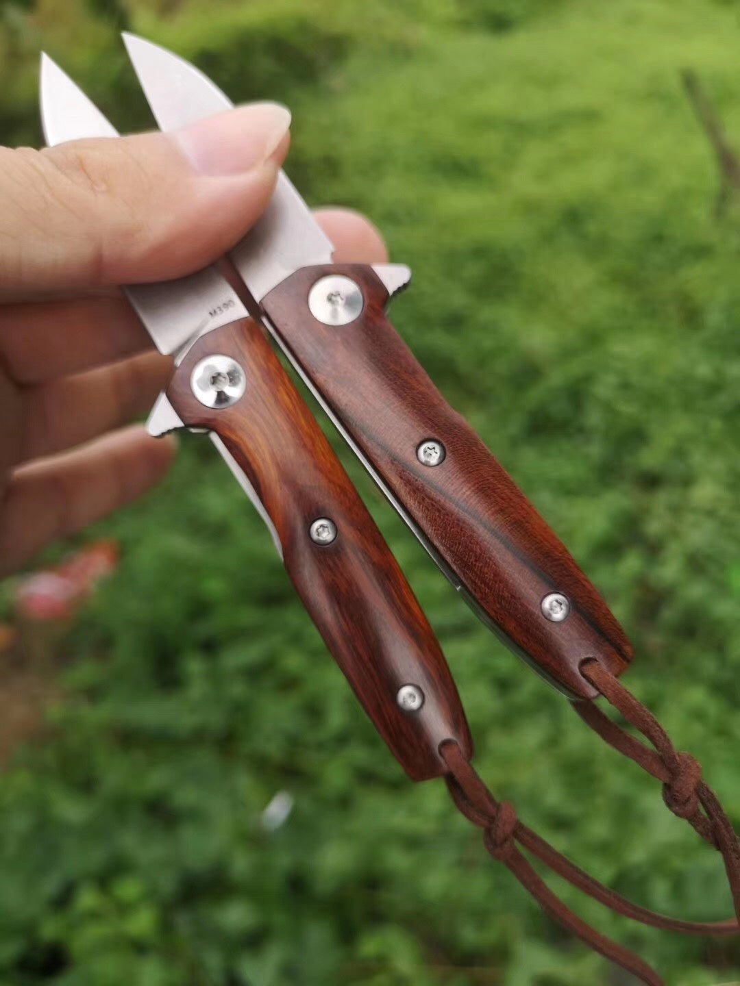 Austrian powder steel M390, high hardness high-grade knife steel, ball bearing folding knife, survival tactical knife, folding hunting knife, carry mini outdoor knife