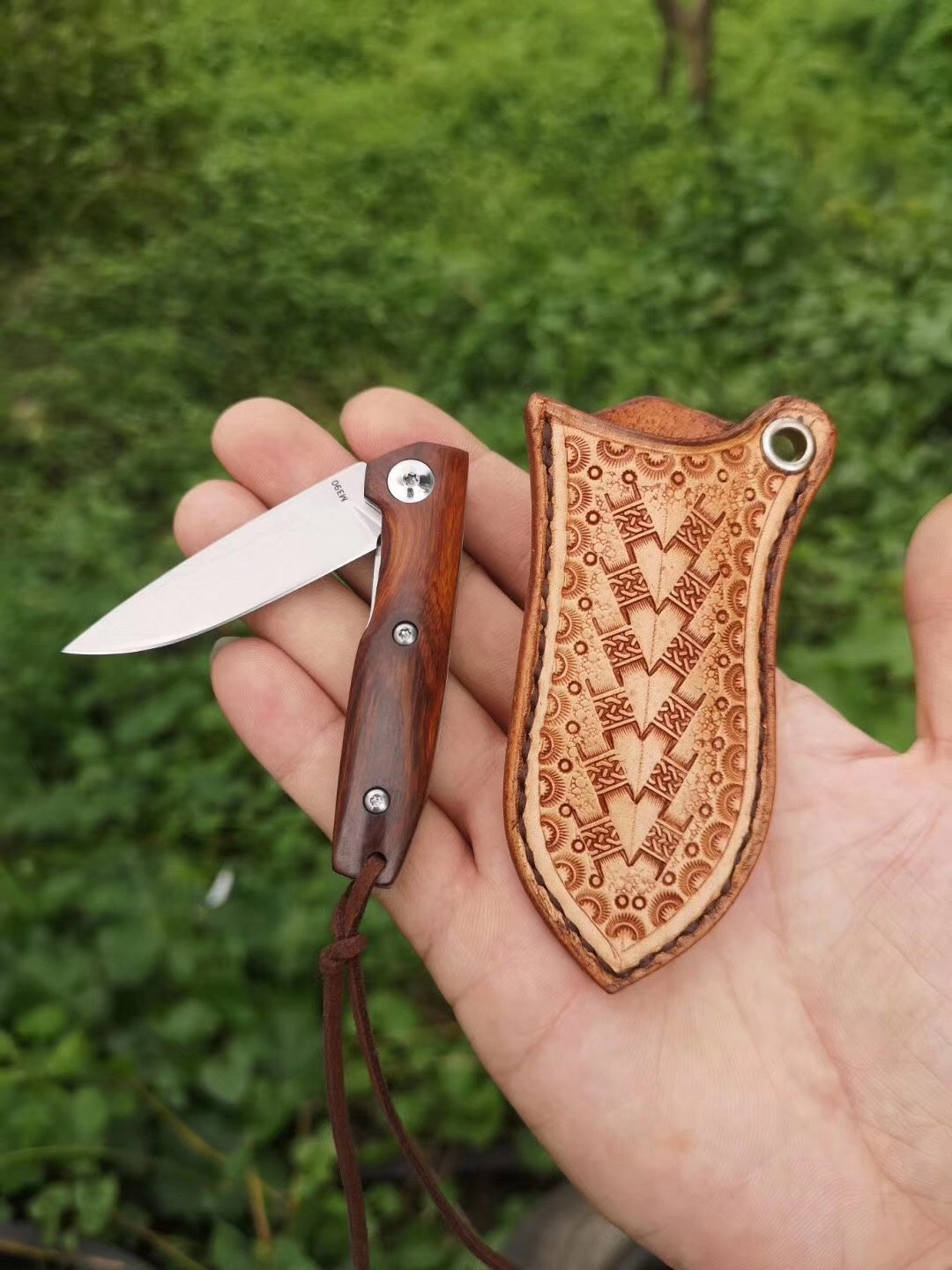 Austrian powder steel M390, high hardness high-grade knife steel, ball bearing folding knife, survival tactical knife, folding hunting knife, carry mini outdoor knife