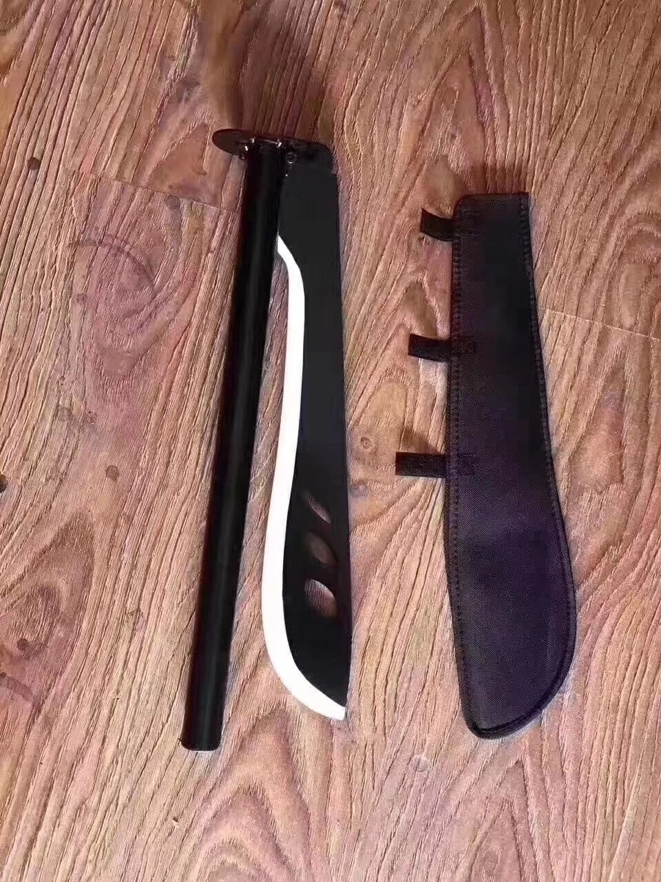 Folding three-eye Wolf knife 420 stainless steel blade hardness spring assist open folding blade pocket knife