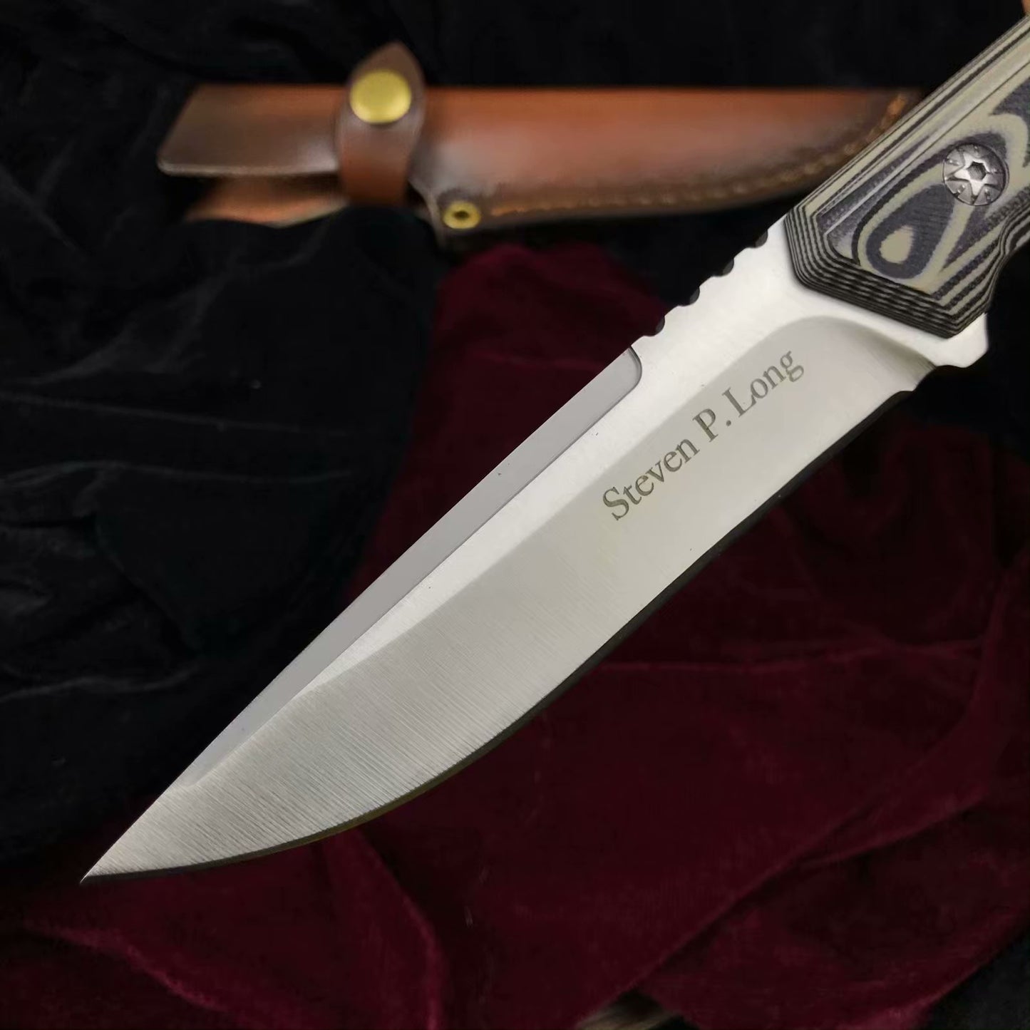 Fixed blade hunting knife hardness 58HRC, vacuum heat treatment camping hunting knife outdoor survival tool dagger