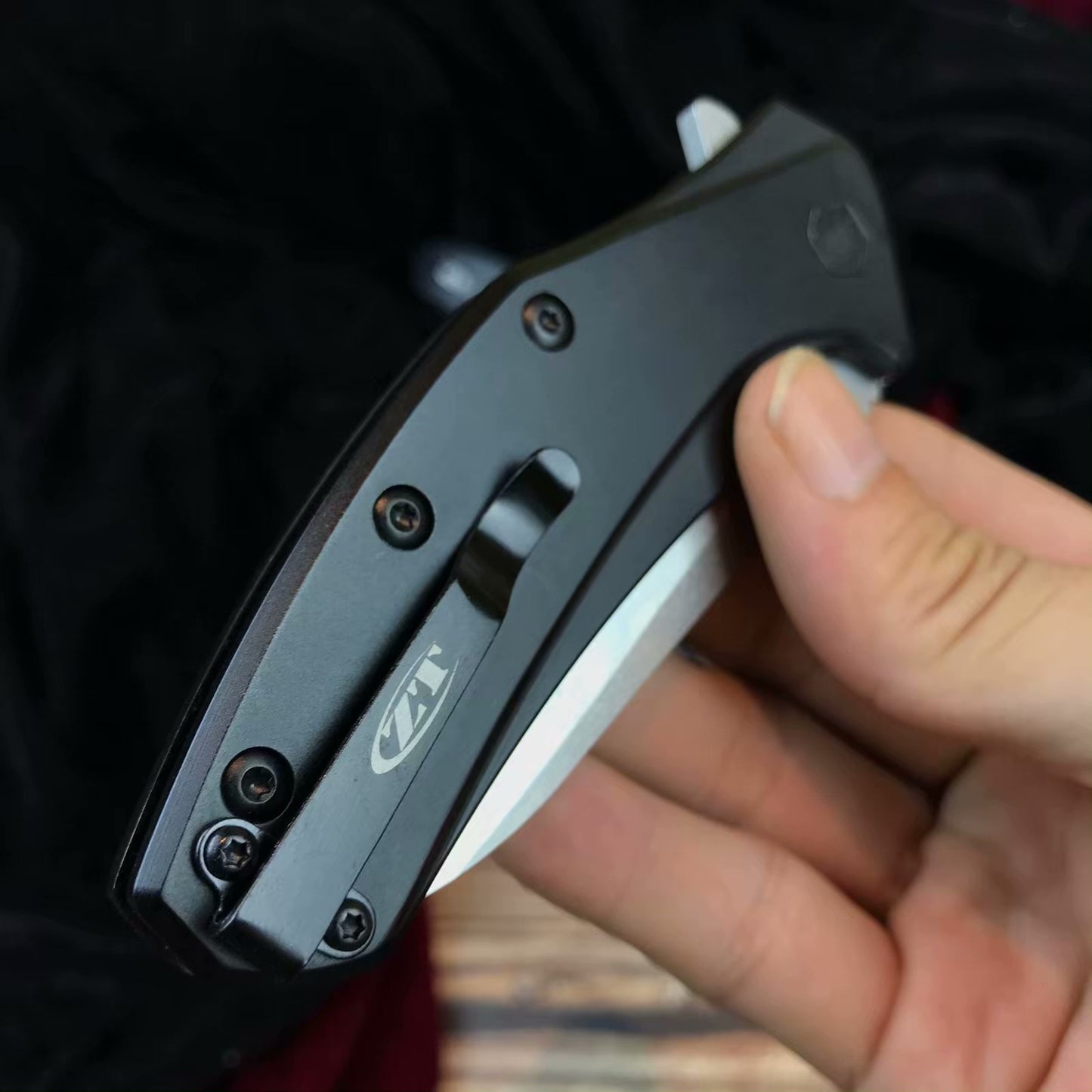 Zero Tolerance ZT Exquisite folding knife, 9cr18mov aluminum alloy steel military hunting survival tools