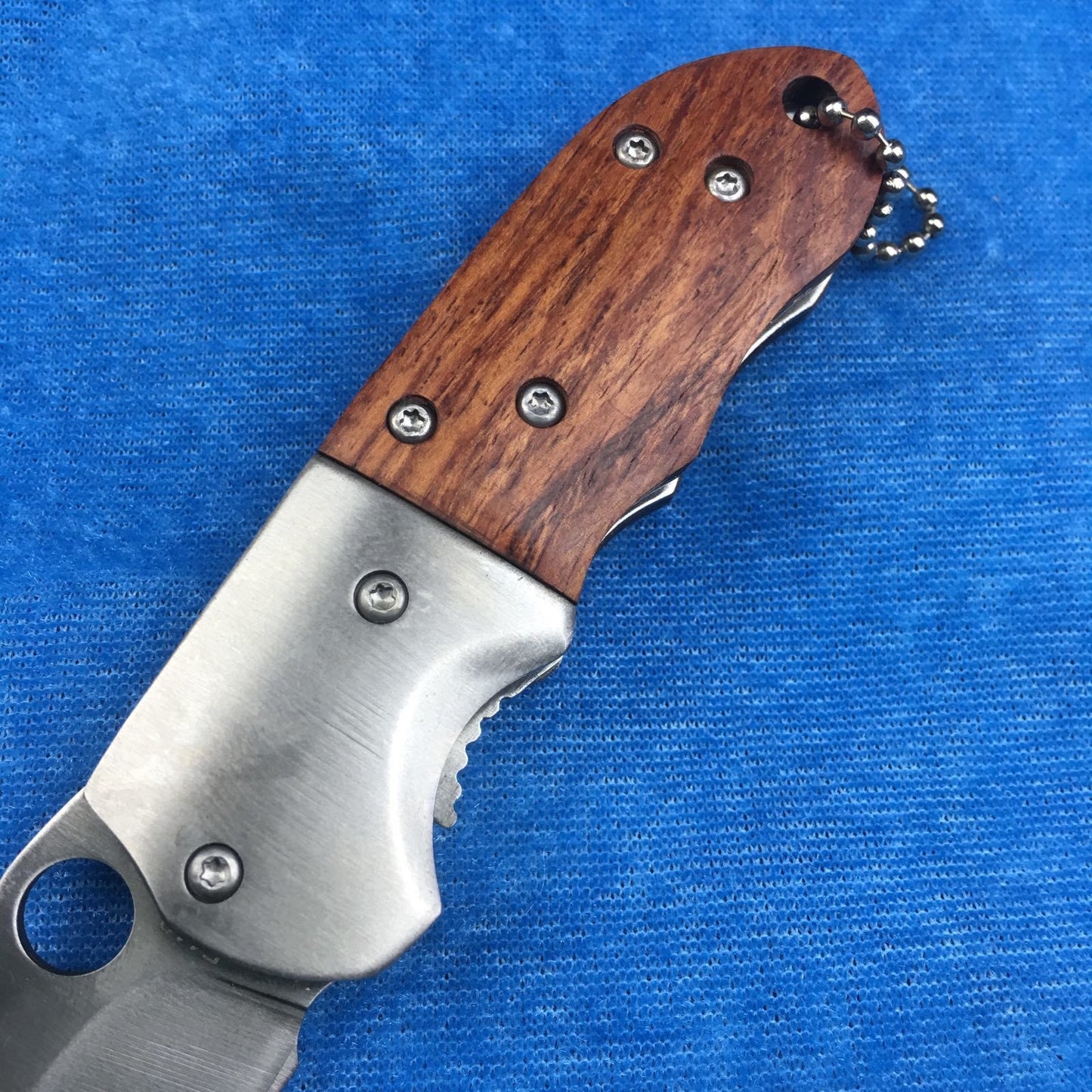 Outdoor folding Edc knife pocket mini tactical hunting, camping, fishing, key chain