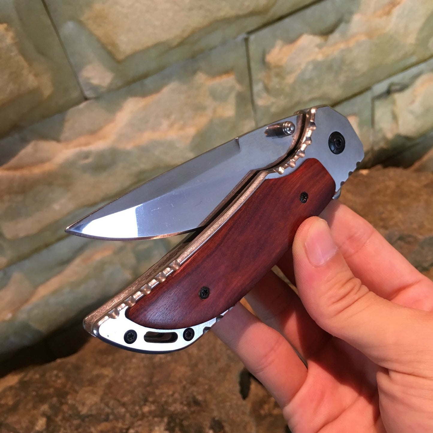 Tactical folding 3Cr13Mov mahogany handle pocket knife steel blade outdoor EDC knife hunter multi-functional high hardness hunting camping survival tool
