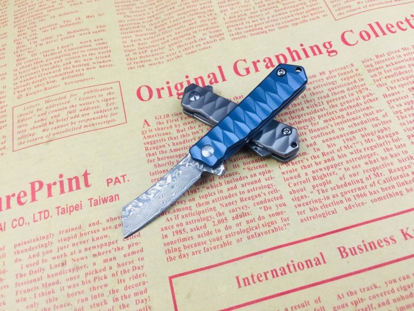 Outdoor tactical knife folding knife 9CR18MOV Damascus knife manual survival rescue tool camping hunting knife carry with youtools
