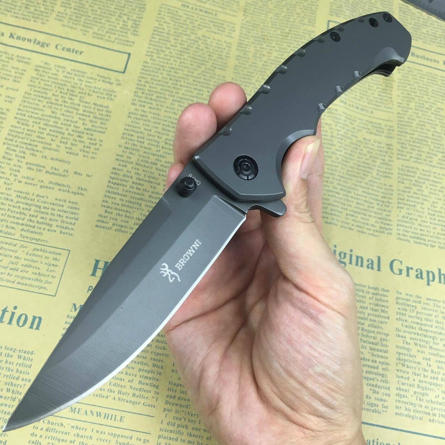 Browning Black blade folding pocket knife 5Cr15Mov tactical survival knife, camp knife, camp rescue tool grey titanium handle