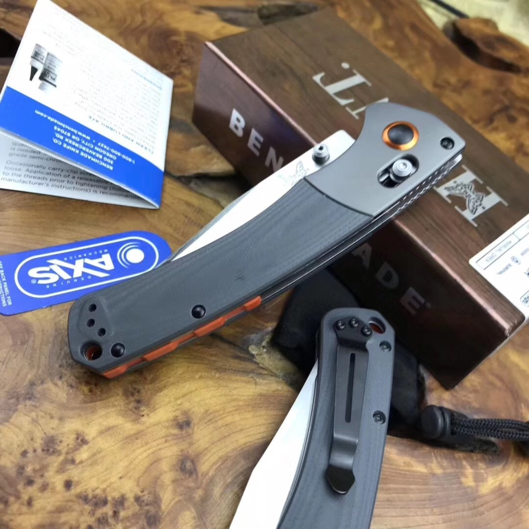 BENCHMADE "Butterfly hunt curved river folding 4.00" "S30V clip point blade grey aluminum bolt shaft lock mechanism pocket knife" G10 handle