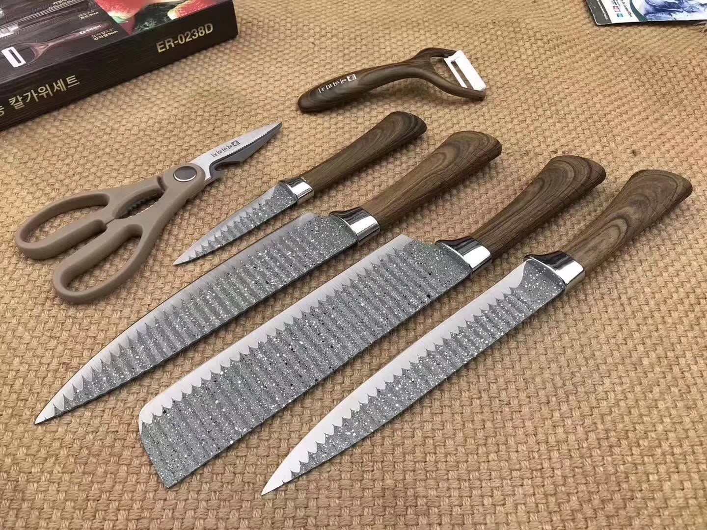Kitchen Knives Set 6pcs EVERRICH 8" Chef Knife 8" Carving Knife 8" Small Cleaver 3.5" Paring Knife Scissors Ceramic Peeler Two colors are available