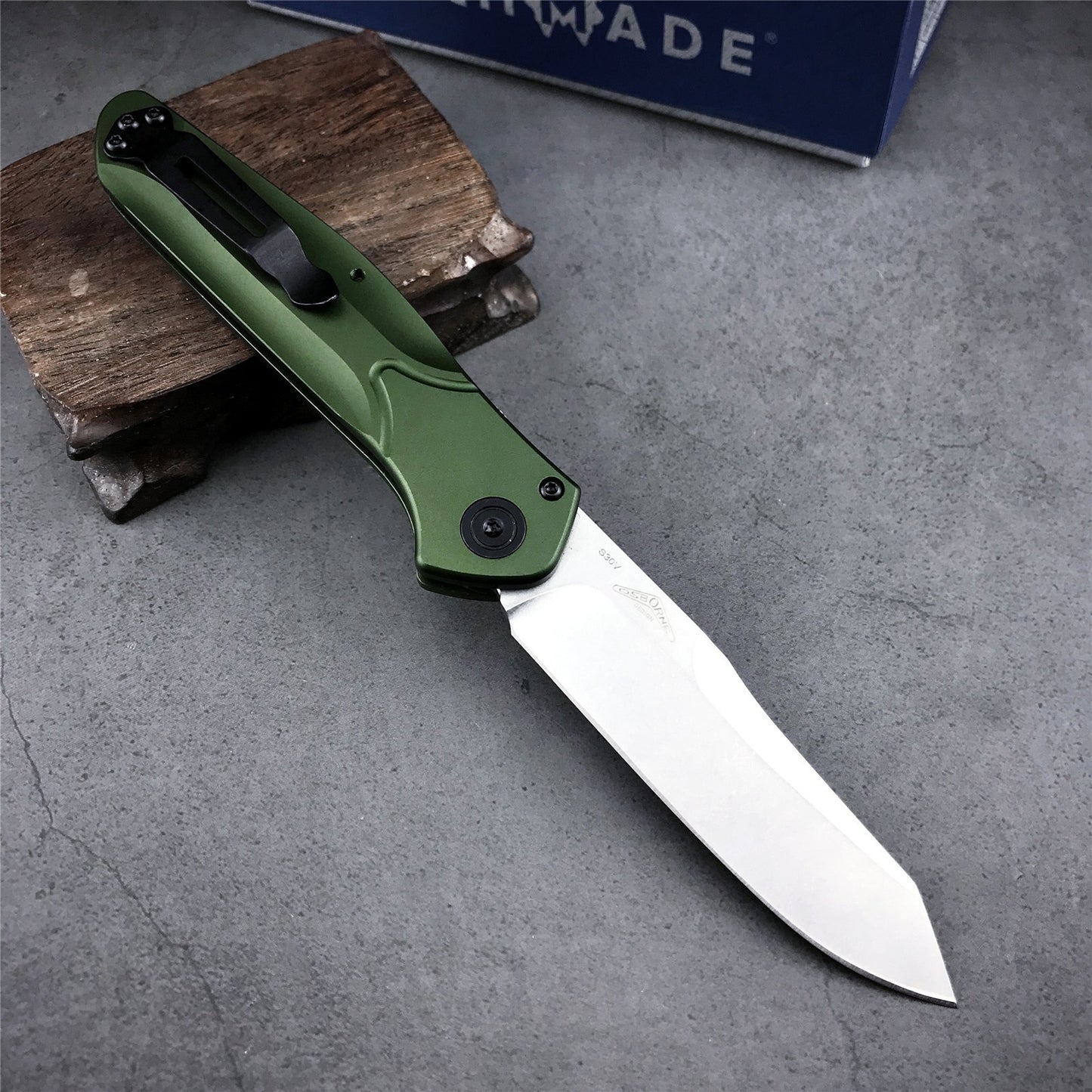 Benchmade 9400 Osborne AUTO Spring Folding Knife 3.4" S30V Blade,6061 T6 Aluminum Alloy Handle Tactical Spring Assisted Knives Camping Hunting Hand Tools