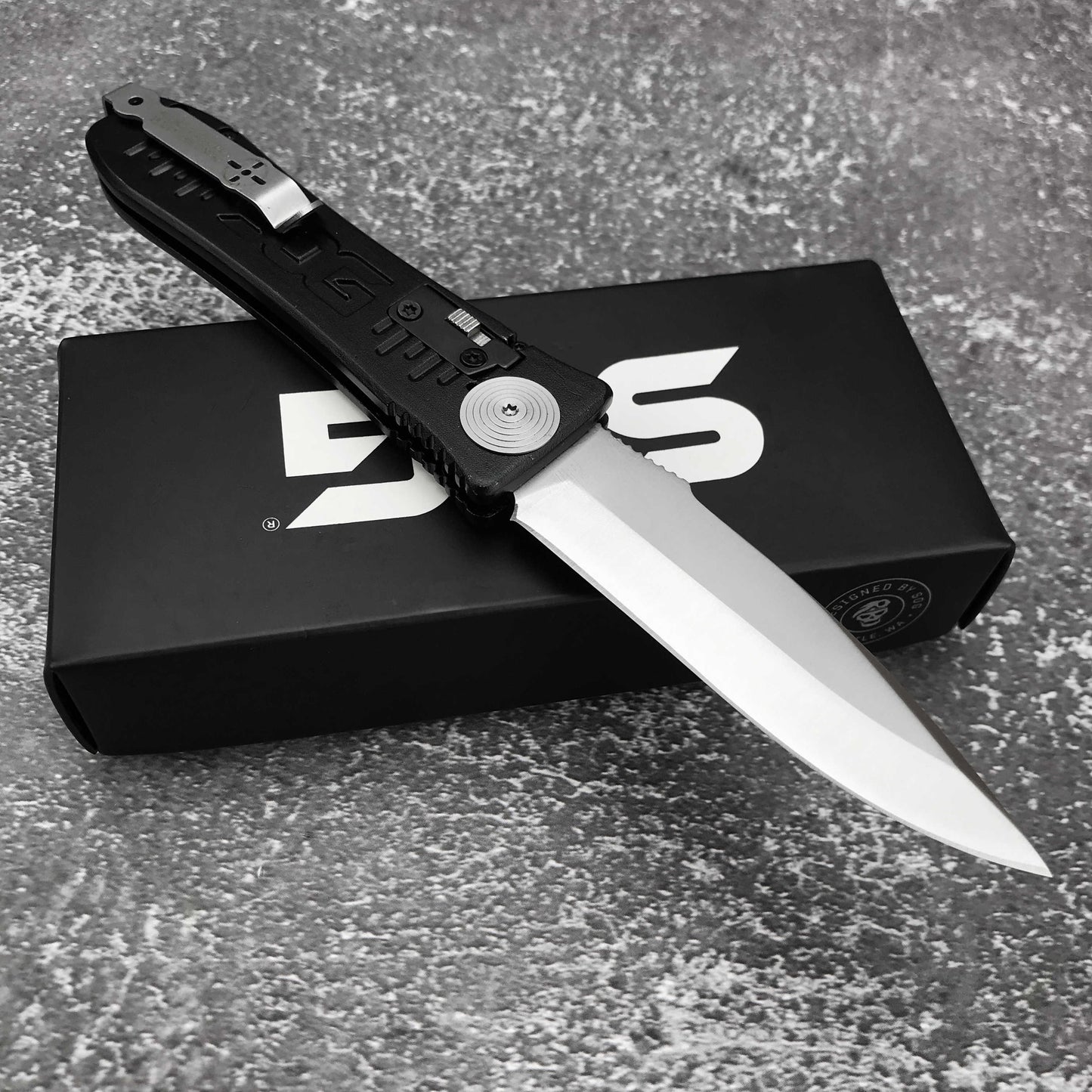 Newest  SOG Spec Arc Knife Features A Subdued Design with A VG-10 Blade, GRN Handle with Stainless-steel Liners Christmas Gift