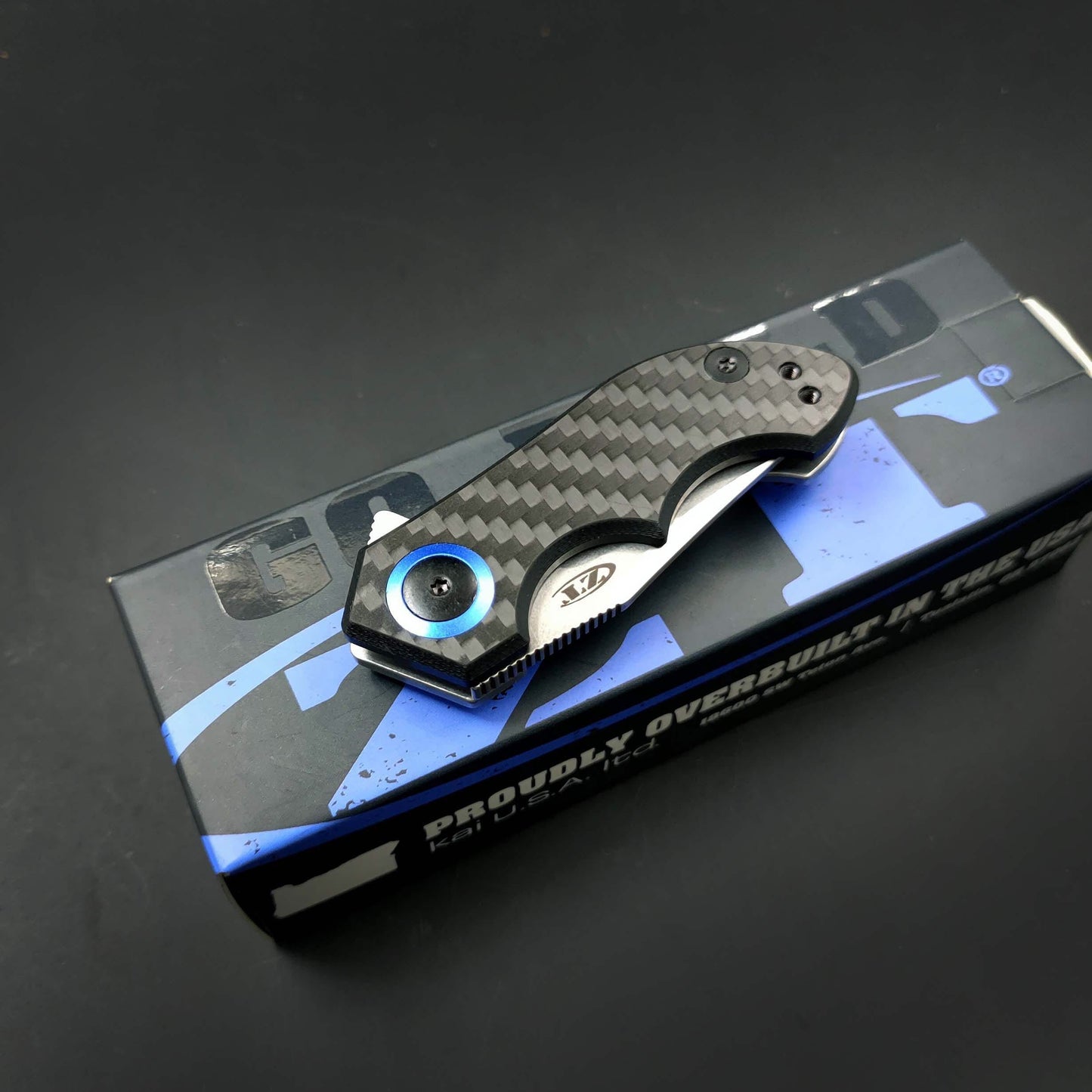 ZT ZERO TOLERANCE 0022 Tactical Knife Spring Assist Opening Folding Knife CPM-20CV Blade Carbon Fiber Handle Flipper Knife Outdoor Camping Hunting Pocket Knife with Clip