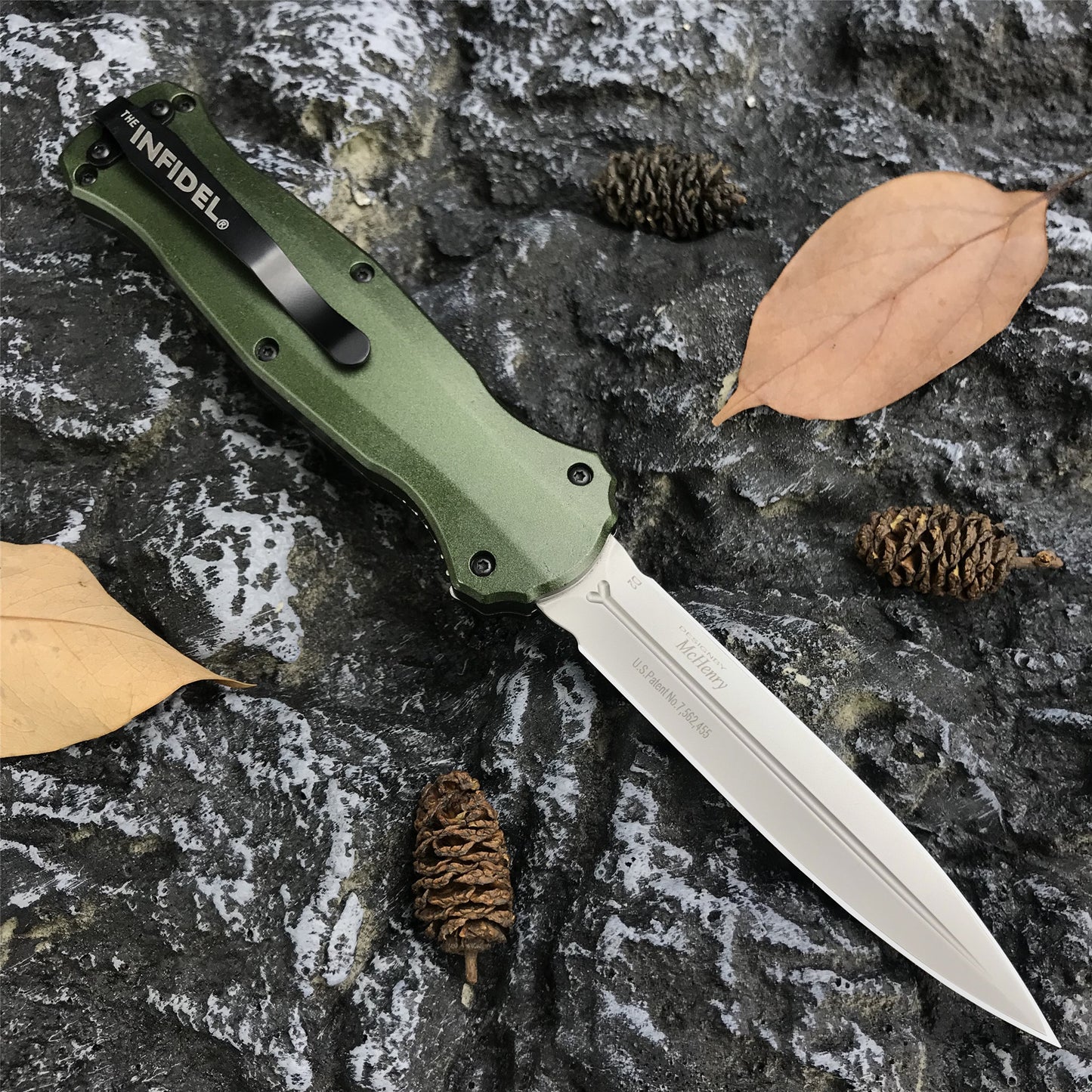 Benchmade 3300bk dagger Tactical Knives AUTO EDC Spring Assist Knife Fixed Blades Double Edge Survival Knifes Camping Hunting Cutting Knifes Fast Opening