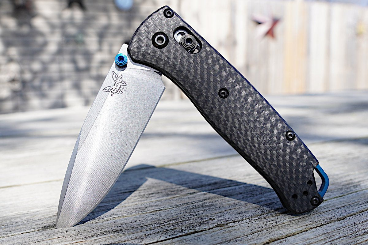 2022 Benchmade Bugout 535-3, 3.24" CPMS90V Plain Blade, Carbon Fiber Handle with Axis Lock Outdoor Pocket Knives