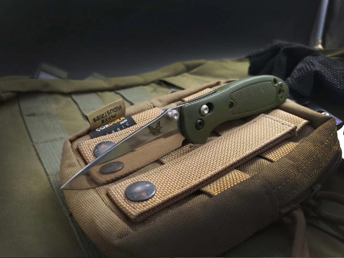 Benchmade Mini Griptilian AXIS Lock Folding Knife 2.91" S30V Satin Drop Point Plain Blade, Black Noryl GTX Handles - 556-S30V Tactical hunting camping pocket knife