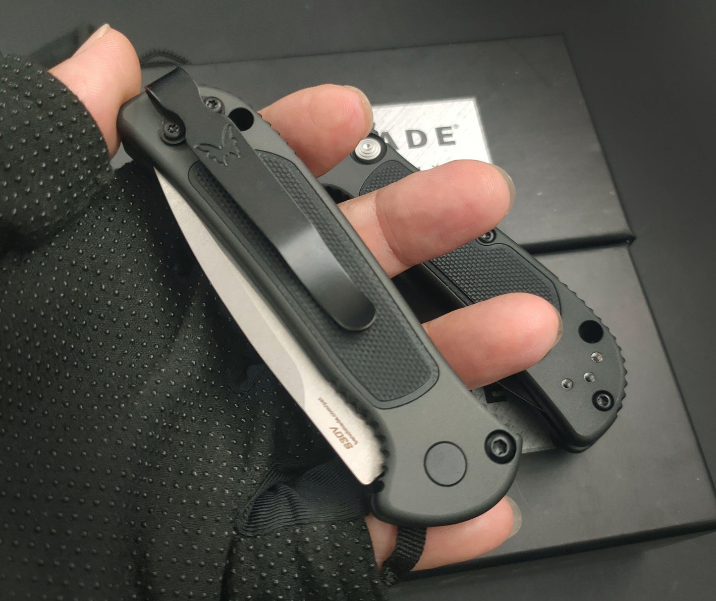 New Benchamde 9750 Mini Coalition S30V Steel Blade Titanium Alloy +G10 Handle Spring Assisted Portable Survival Dagger Tactical Folding Pocket Knife AUTO Knives
