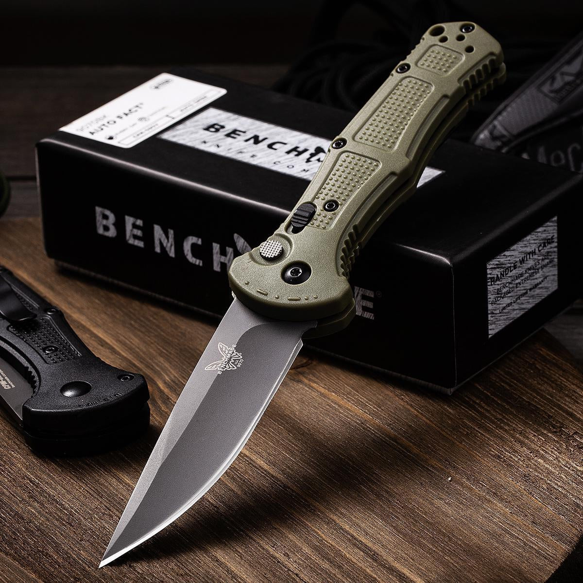 New Benchmade 9070SBK Claymore automatic folding knife CPM-D2 steel bladed portable hunting knife Outdoor survival rescue knife