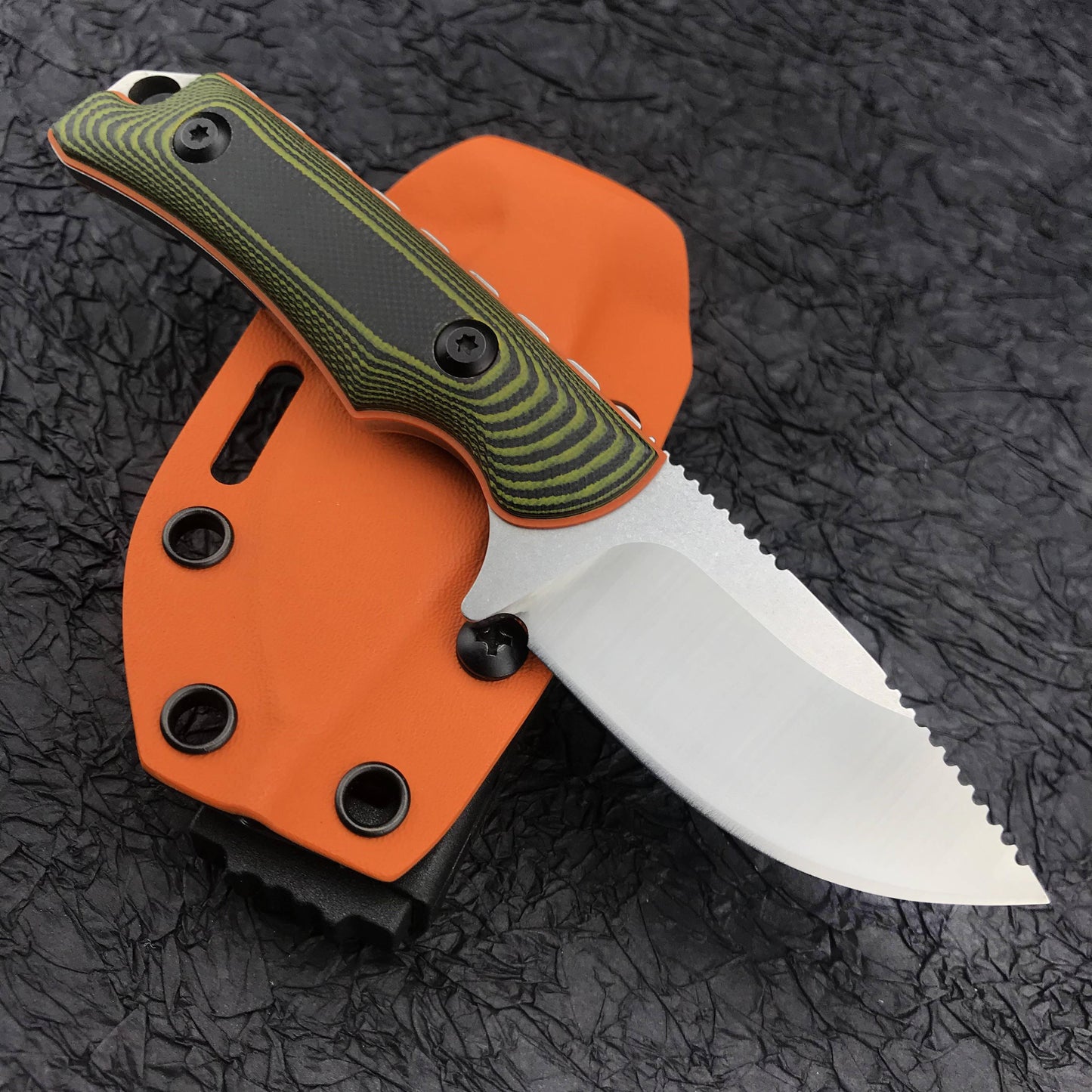 New Benchmade 15017-1 Hunt Hidden Canyon Hunter Fixed Blade Knife , Richlite/ Green G10 Handles,2.79" 8Cr13Mov Drop Point knives Kydex Sheath